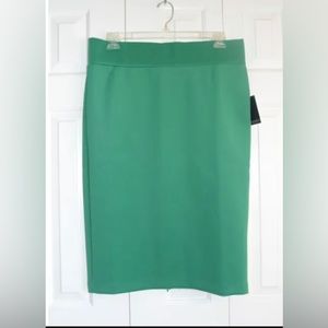Eloquii Plus Size Neoprene Skirt NWT Size 16 16w Color:Emerald green.